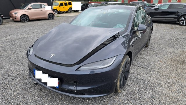 tesla