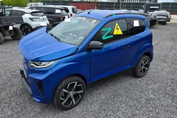 Aixam E  Crossover