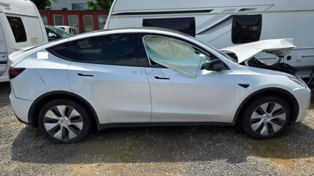 tesla