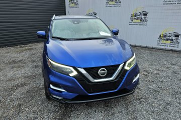 Nissan Rogue  import USA